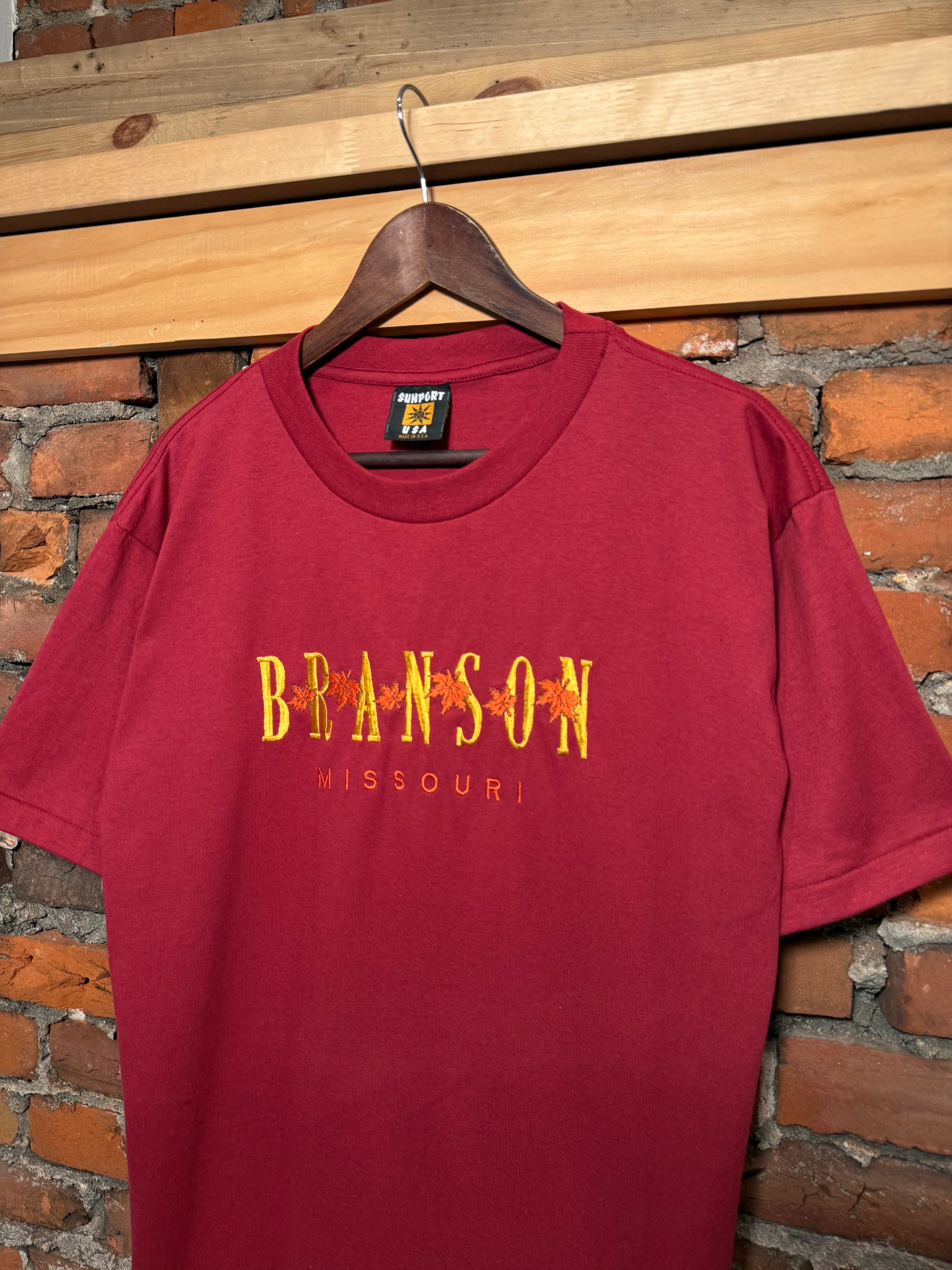 Vintage Branson Embroidered T-Shirt (L)