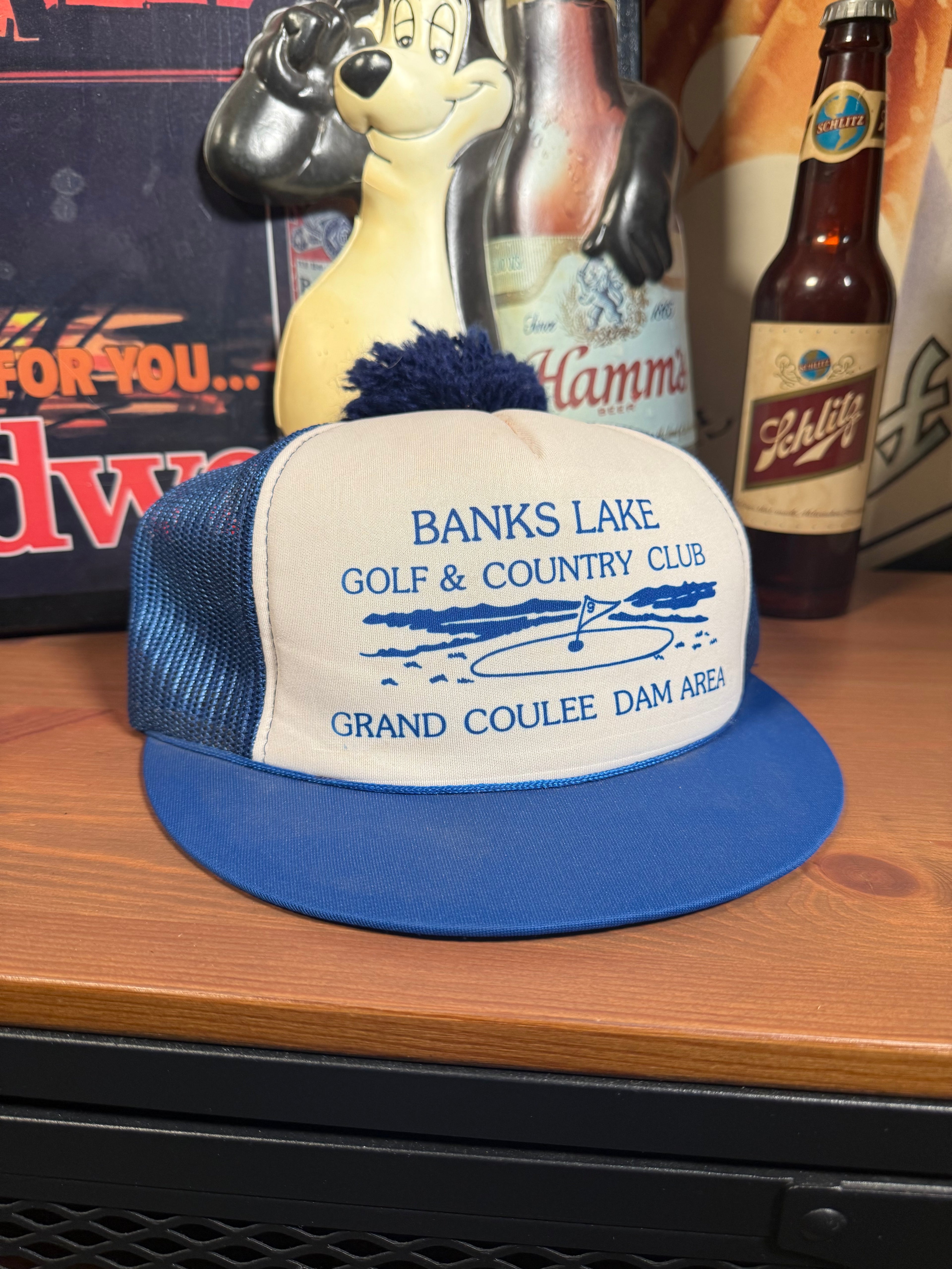 Vintage Banks Lake Golf and Country Club Short Brim Trucker Hat