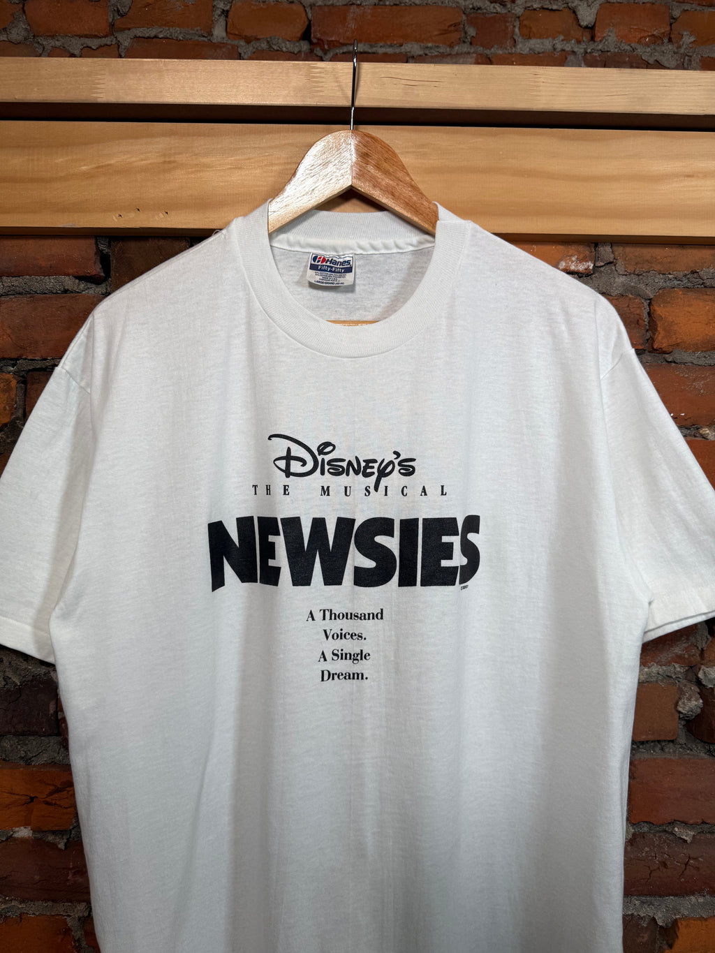Vintage Disney The Newsies T-Shirt (L)