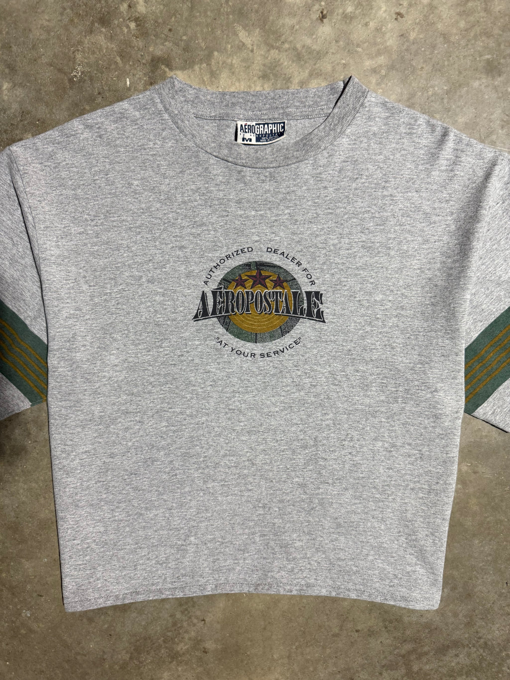 Vintage 90s Aeropostale T-Shirt (M)