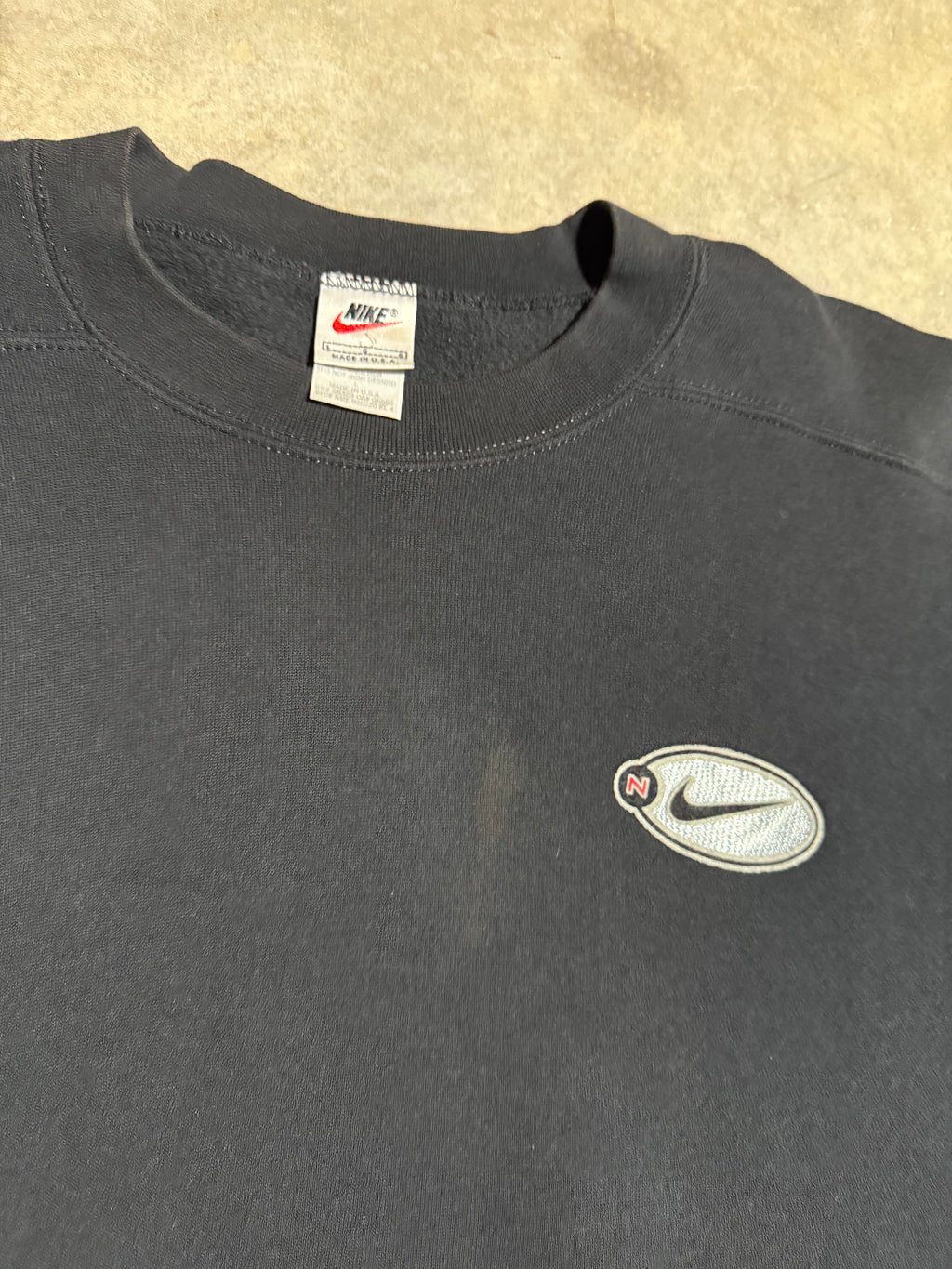Vintage 90s Nike Black Heavyweight Crewneck (L)