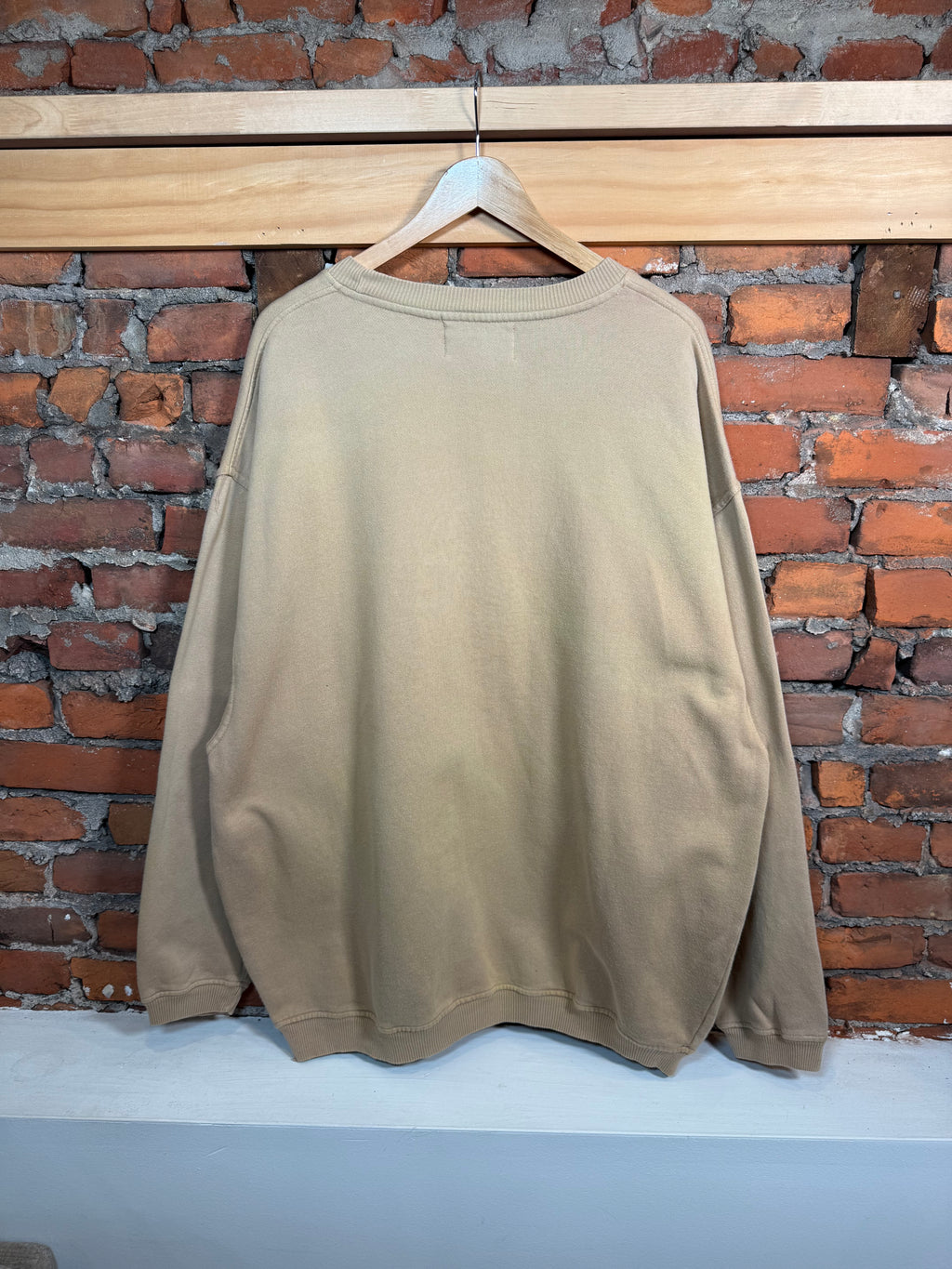 Vintage Outdoor Life Embroidered Crewneck (XL)