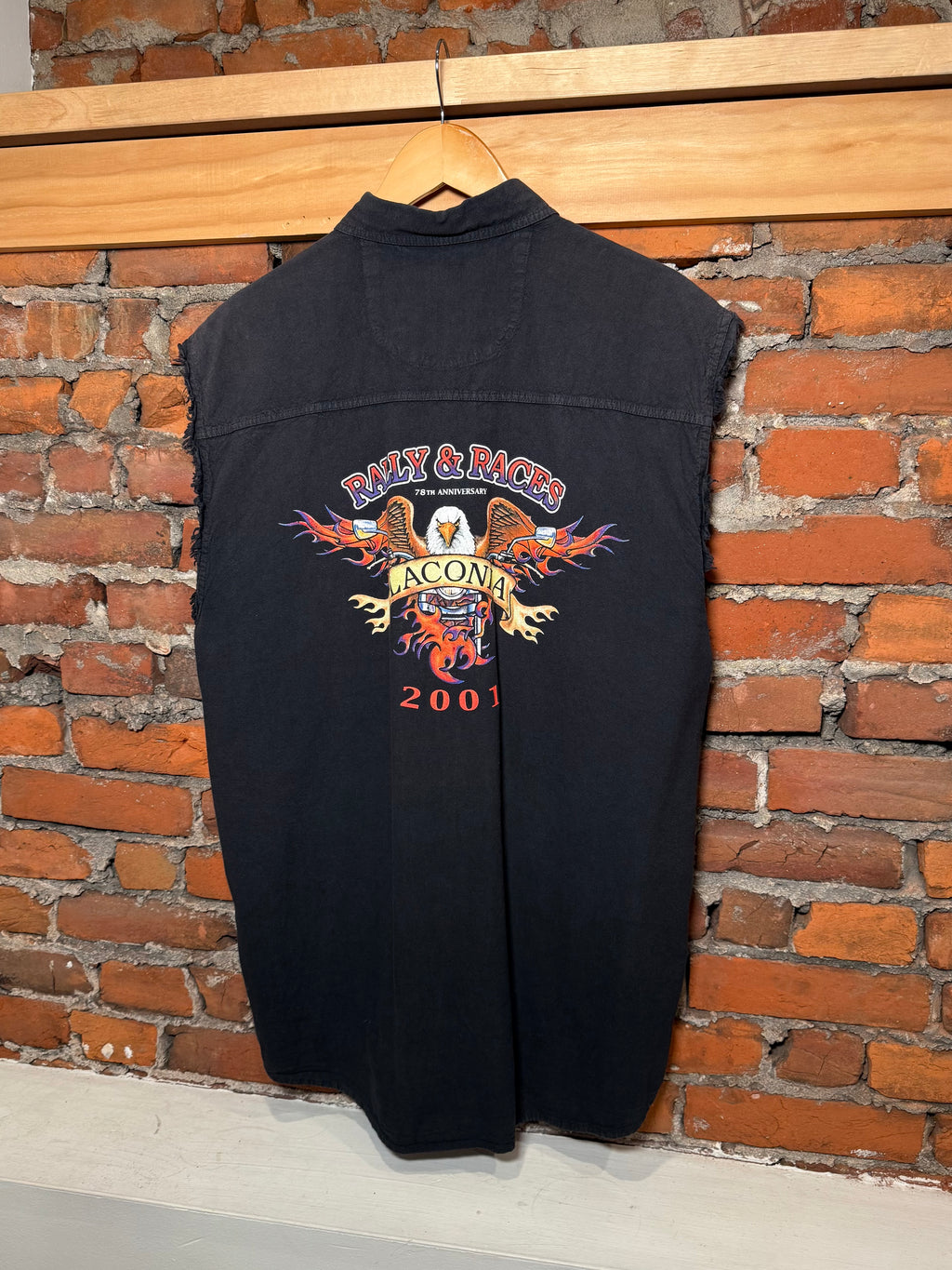 Vintage 2001 Laconia Bike Week Cutoff Button Down Shirt (XL)