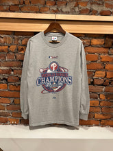 Load image into Gallery viewer, 2000s Philadelphia Phillies Longsleeve (L)
