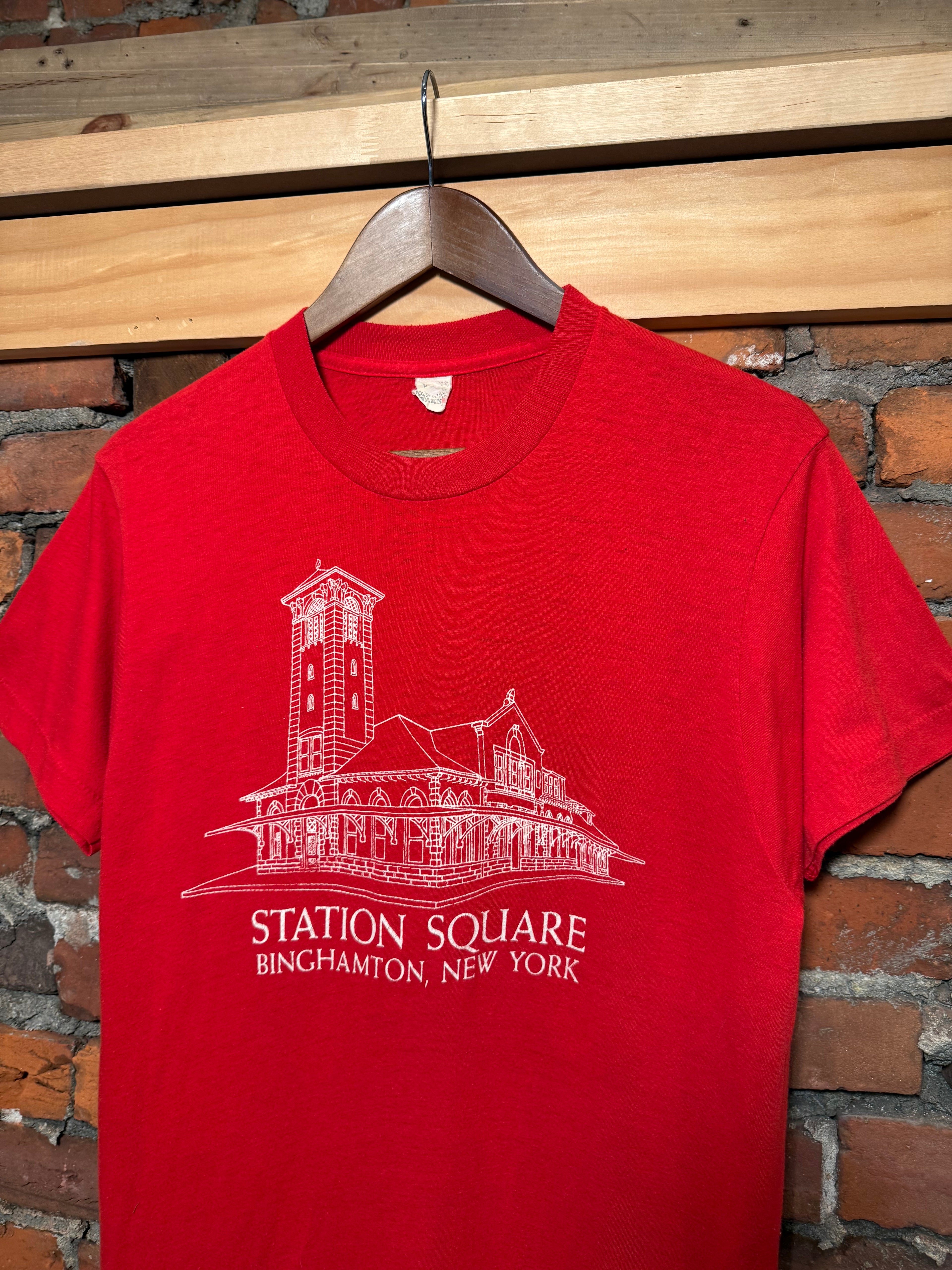 Vintage 80s Station Square Binghamton New York Shirt (M)