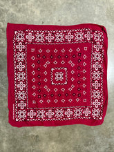 Load image into Gallery viewer, Lot of 2 Vintage Bandanas Osh Kosh and Red
