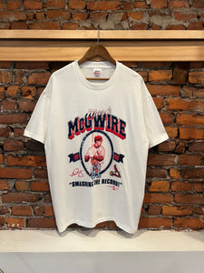 Vintage 1996 Mark McGwire T-Shirt (L/XL)