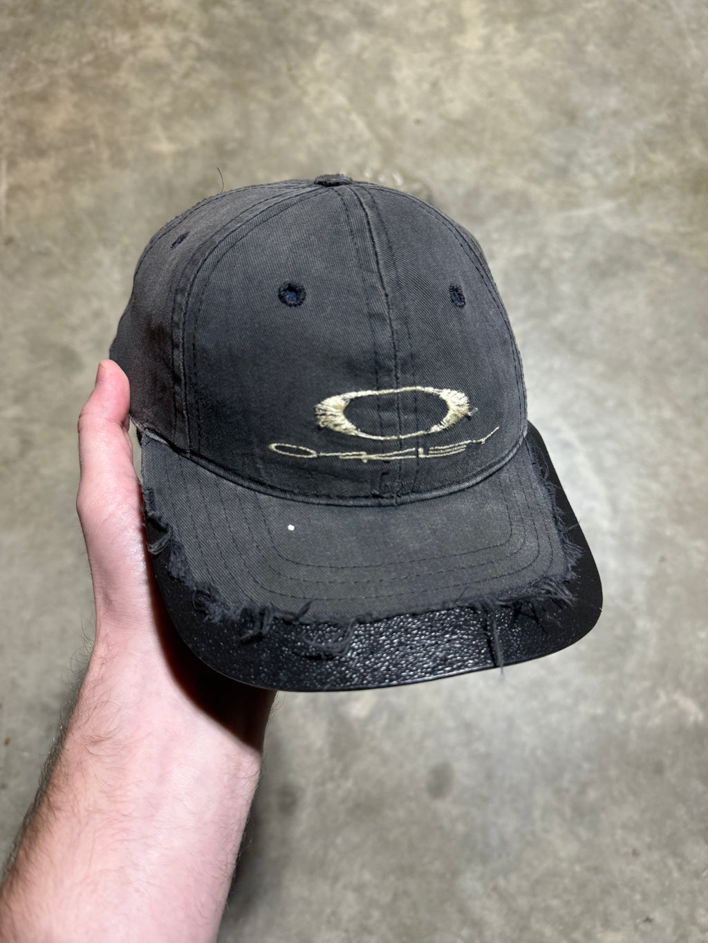 Vintage Distressed Oakley Software Snapback Hat(S/M)