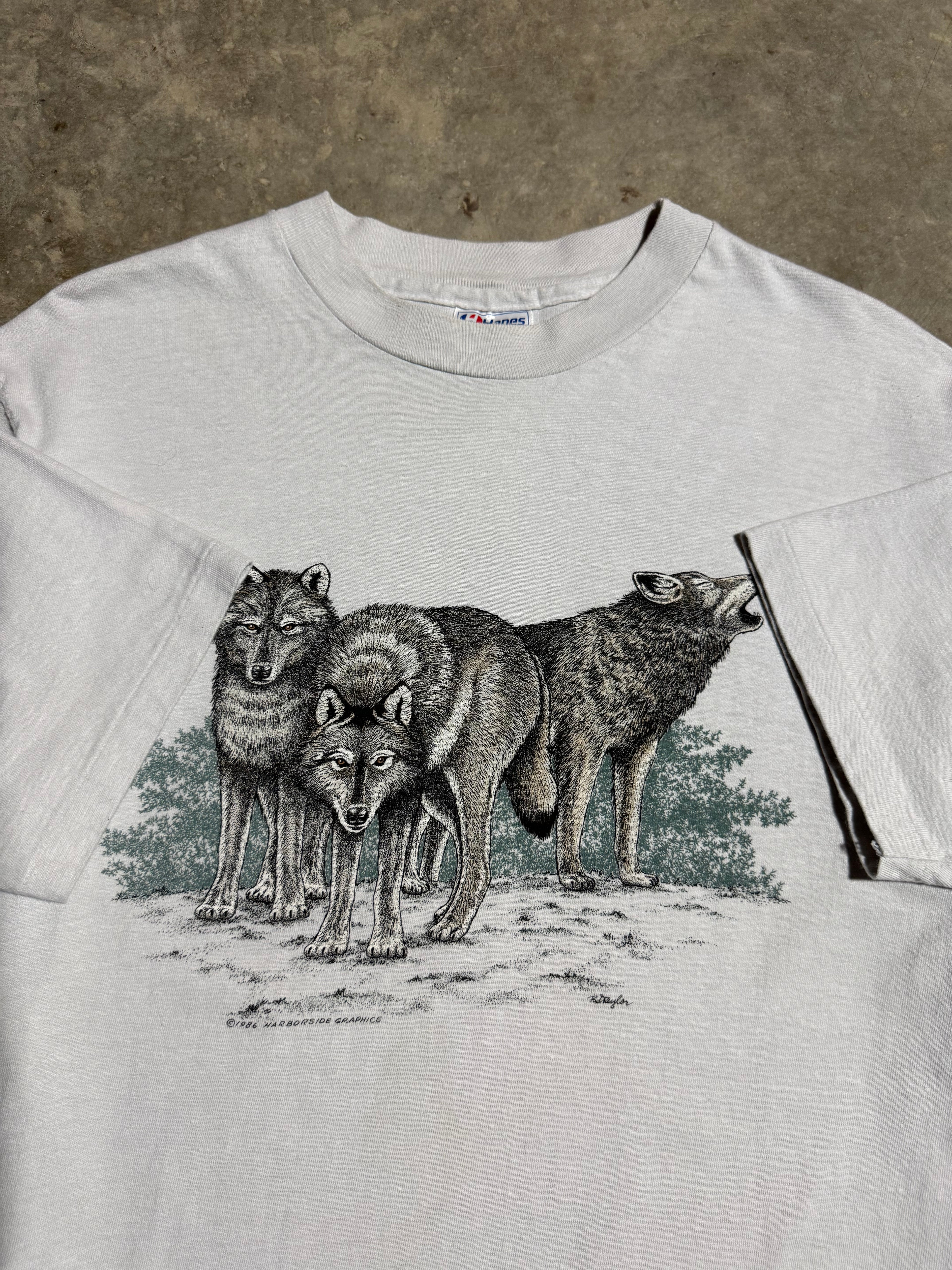 Vintage 90s Cropped Wolf T-Shirt (Cropped M)