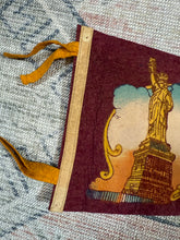 Load image into Gallery viewer, Vintage 50s/60s Statue of Liberty NYC Pennant (25.5inch)
