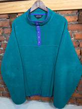 Load image into Gallery viewer, Vintage Lands End Fleece Pullover (L)
