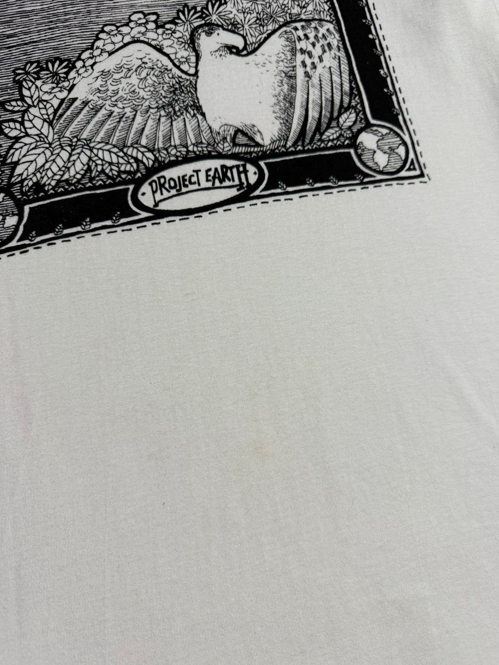 Vintage Project Earth Endangered Philippine Eagle T-Shirt (M)