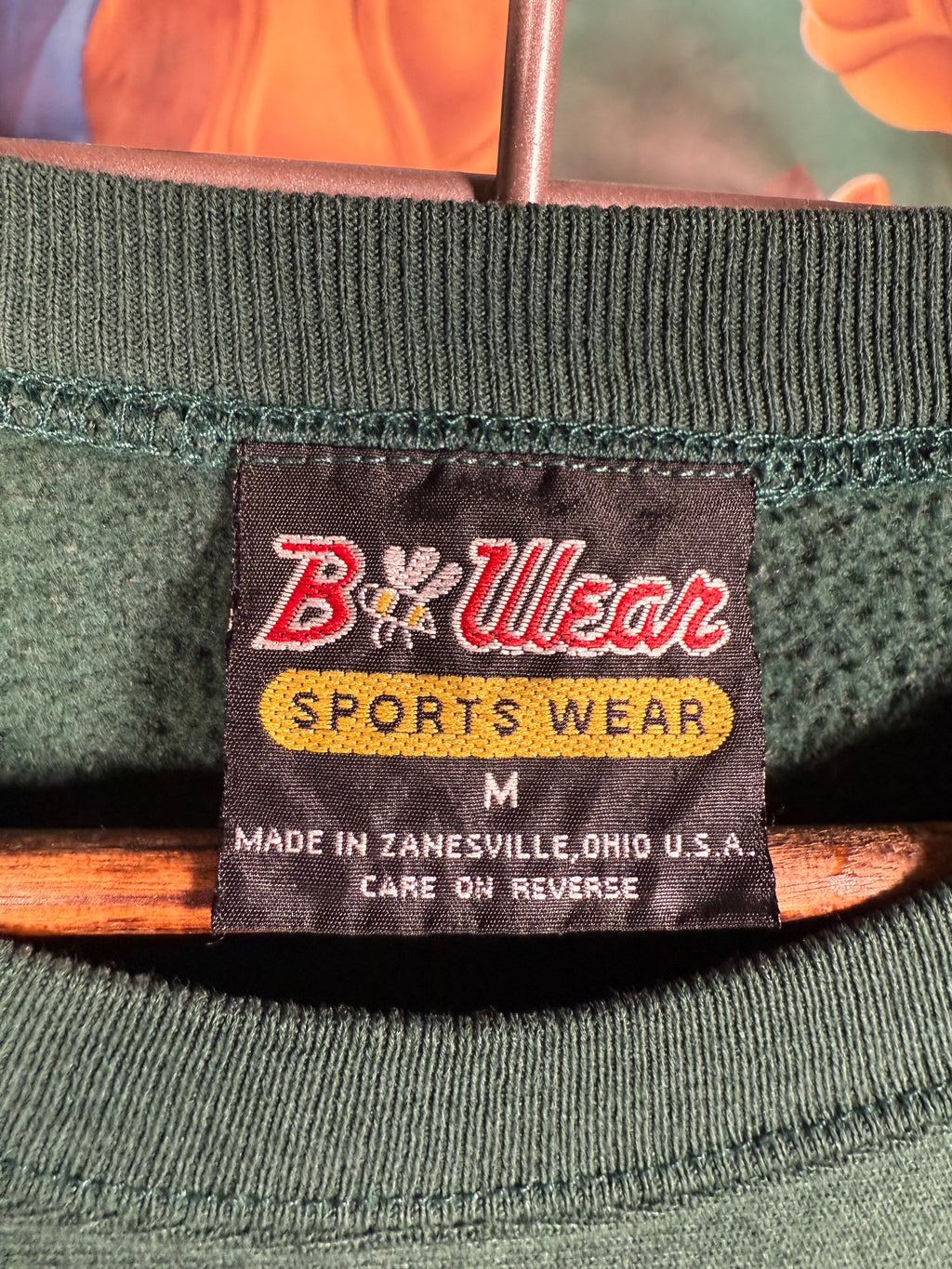 Vintage Embroidered Golf Bag Sweatshirt (M)