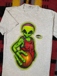 Vintage Youth 1996 Aliens Basketball Shirt (Youth, Measurements Shown)