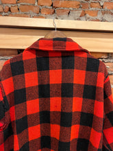 Load image into Gallery viewer, True Vintage Zip Up Flannel Jacket (L)
