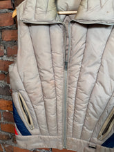 Load image into Gallery viewer, Vintage 80s Puffy Colorful Vest (S)
