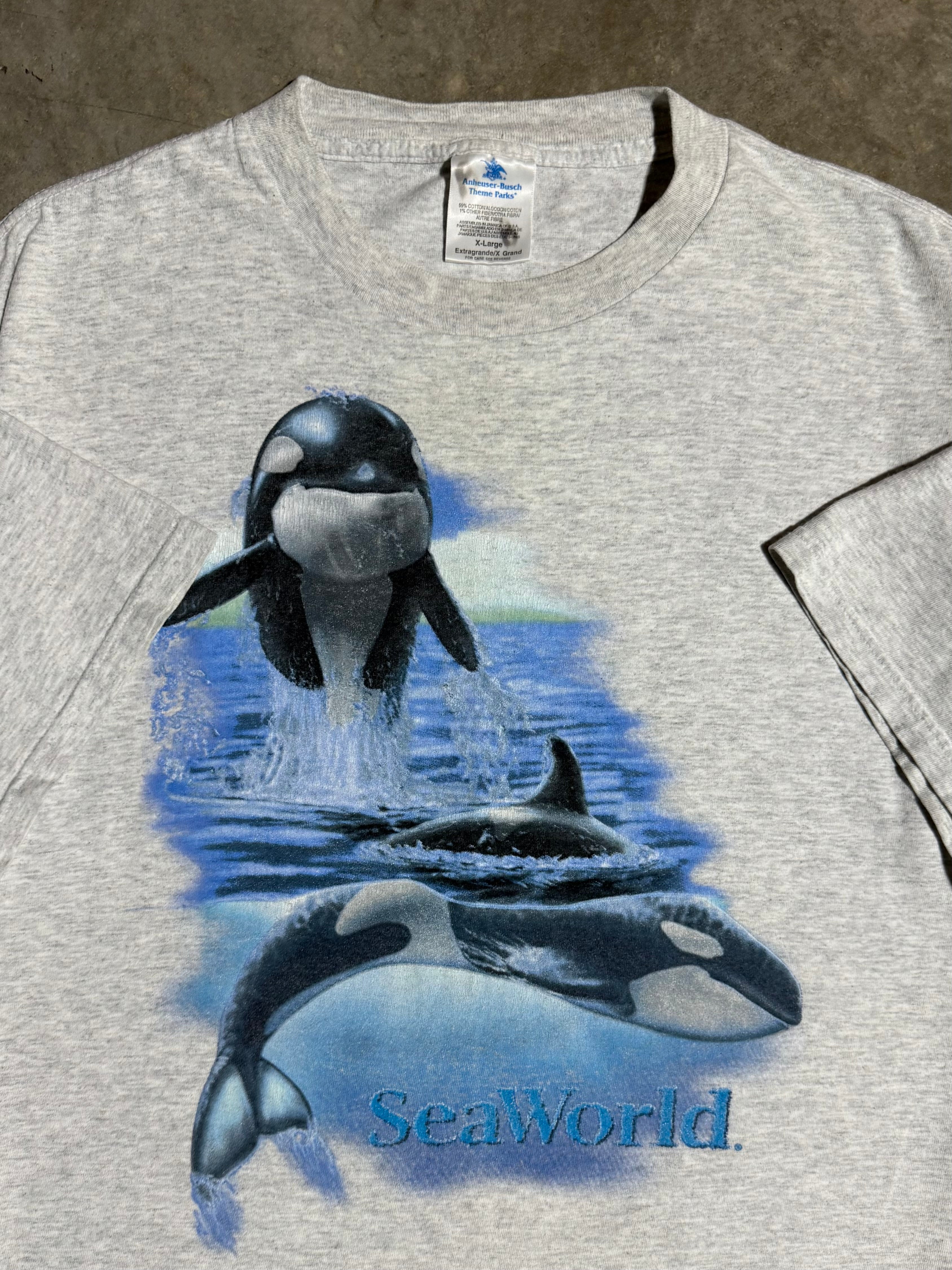 Vintage 90s Sea World Orca T-Shirt (XL)