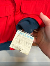 Load image into Gallery viewer, Vintage 80s Woolrich Red Jacket (S)
