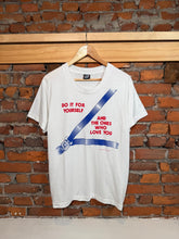 Load image into Gallery viewer, Vintage 1988 Seat Belt Tee (M)
