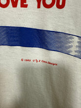 Load image into Gallery viewer, Vintage 1988 Seat Belt Tee (M)
